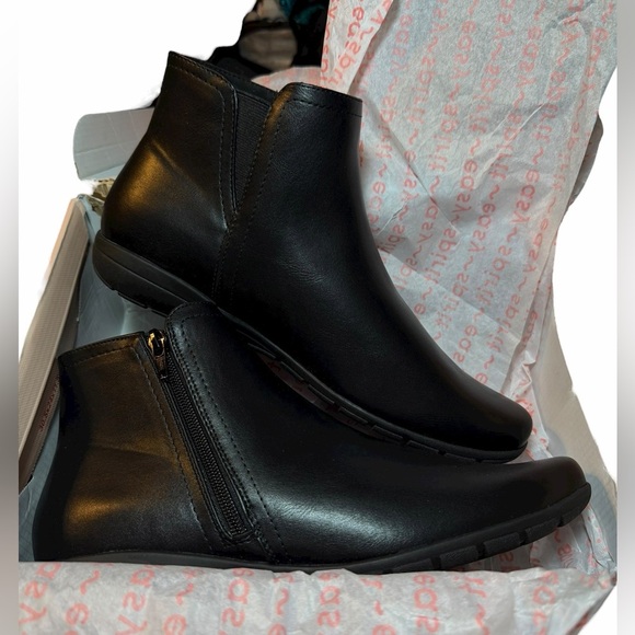 Easy Spirit Alice Ankle Bootie Size 11M - Picture 5 of 11